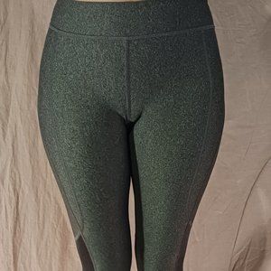 gray under armor leggings